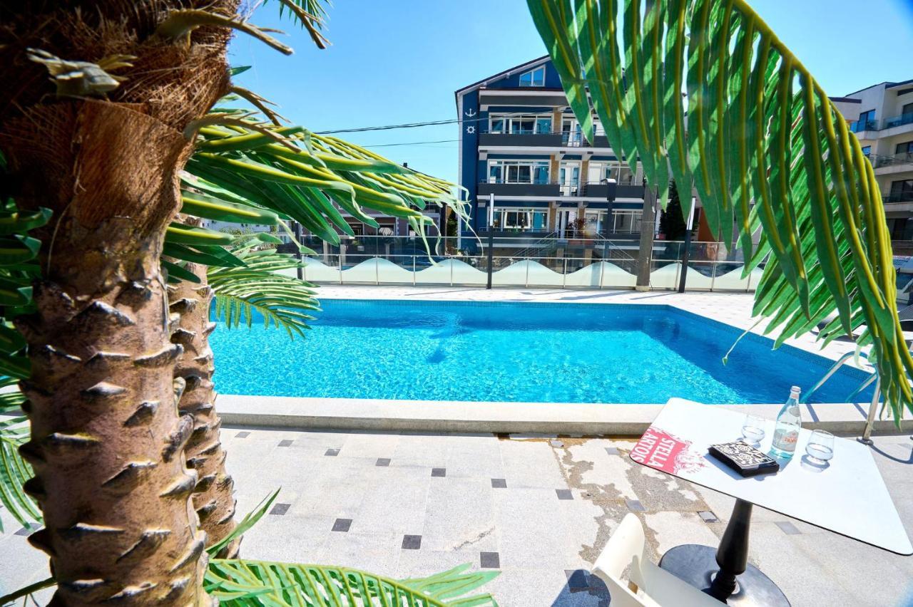 Blue Wave Studio In Nord10 - Pool N Playground Mamaia Eksteriør bilde